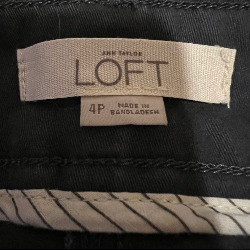 ❤️ 2 for $10 - Ann Taylor Loft chinos/casual pants - 4P - Picture 5 of 6